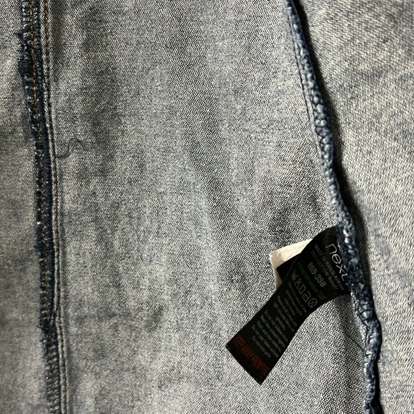 Denim shirt - Picture 5 of 6